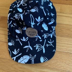 SRS MN Kids' Black and White Leaf Print Hat